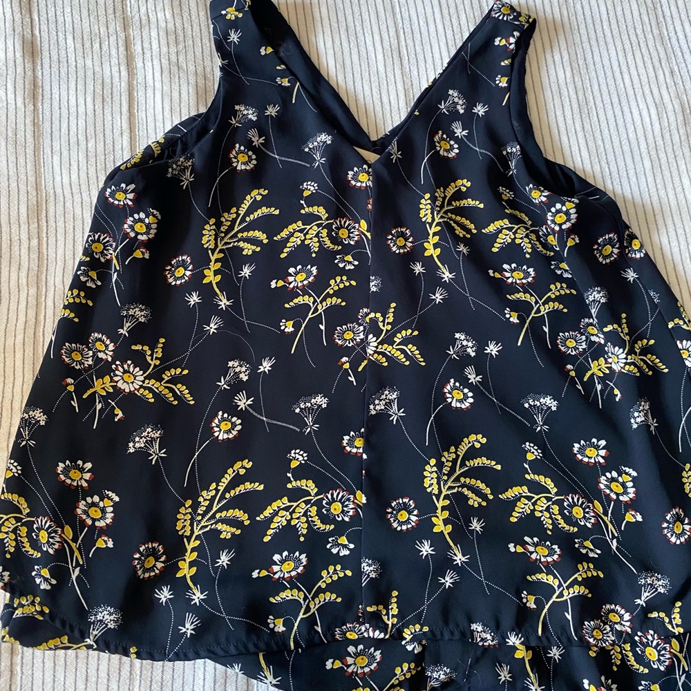 Floral tank